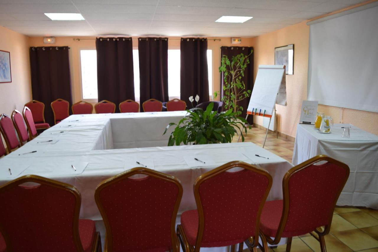 Confort Hotel Montgeron Dış mekan fotoğraf