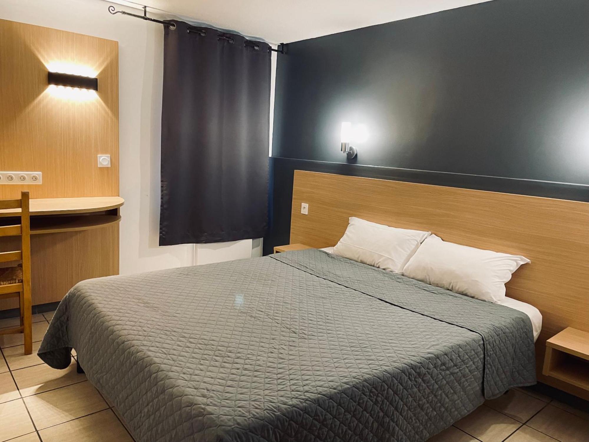 Confort Hotel Montgeron Dış mekan fotoğraf