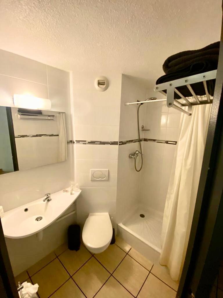 Confort Hotel Montgeron Dış mekan fotoğraf