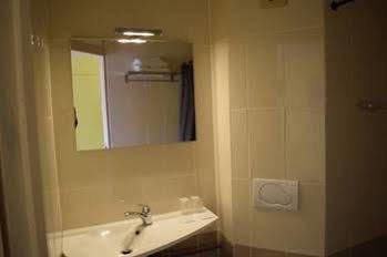 Confort Hotel Montgeron Dış mekan fotoğraf